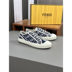 Fendi Low Shoes